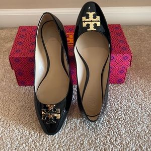 Tory Burch flats!